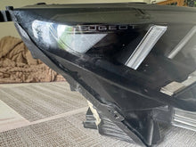 Laden Sie das Bild in den Galerie-Viewer, Frontscheinwerfer Peugeot 5008 I 9862665180 LED Rechts Scheinwerfer Headlight SCH5403137237xb