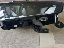 Laden Sie das Bild in den Galerie-Viewer, Frontscheinwerfer Peugeot 5008 I 9862665180 LED Rechts Scheinwerfer Headlight SCH5403137237xb