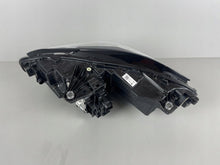 Laden Sie das Bild in den Galerie-Viewer, Frontscheinwerfer BMW 1 5A32B48 LED Rechts Scheinwerfer Headlight SCH5408308363cy