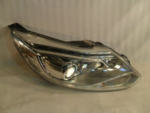 Load image into Gallery viewer, Frontscheinwerfer Ford Focus BM51-13D154-AE Xenon Rechts Scheinwerfer Headlight SCH5408593343zd