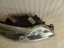 Load image into Gallery viewer, Frontscheinwerfer Ford Focus BM51-13D154-AE Xenon Rechts Scheinwerfer Headlight SCH5408593343zd