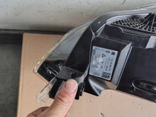Load image into Gallery viewer, Frontscheinwerfer Opel Insignia 13426664 Xenon Rechts Scheinwerfer Headlight SCH5418266483to
