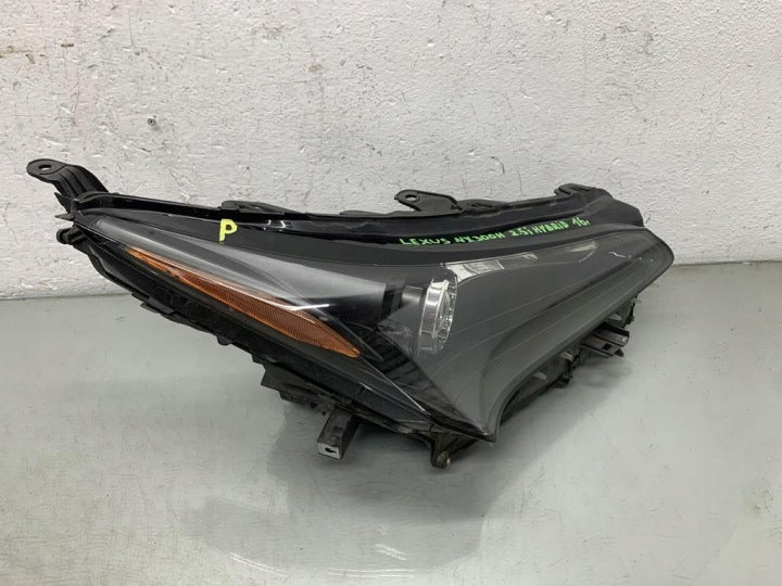 Frontscheinwerfer Lexus 8990878031 Rechts Scheinwerfer Headlight SCH5418349584ql