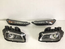 Laden Sie das Bild in den Galerie-Viewer, Frontscheinwerfer Hyundai Kona 20191021 J9921-21110 LED Ein Satz Headlight SCH5418635292ns