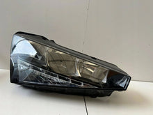 Laden Sie das Bild in den Galerie-Viewer, Frontscheinwerfer Skoda Scala 657941016 Rechts Scheinwerfer Headlight SCH5419765254kp