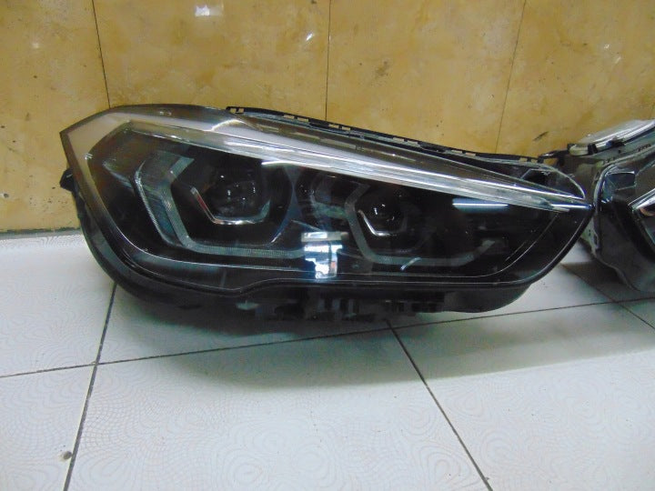 Frontscheinwerfer BMW X1 F48 7472249 Ein Satz Scheinwerfer Headlight SCH5423204718cd