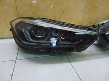 Laden Sie das Bild in den Galerie-Viewer, Frontscheinwerfer BMW X1 F48 7472249 Ein Satz Scheinwerfer Headlight SCH5423204718cd