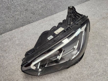 Laden Sie das Bild in den Galerie-Viewer, Frontscheinwerfer Mercedes-Benz W213 A2139067509 LED Links Headlight SCH5425039483tn