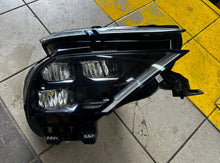 Laden Sie das Bild in den Galerie-Viewer, Frontscheinwerfer Citroën C4 III 9830649280 73374698 Rechts Headlight SCH5426246560zw
