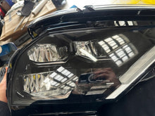 Laden Sie das Bild in den Galerie-Viewer, Frontscheinwerfer Citroën C4 III 9830649280 73374698 Rechts Headlight SCH5426246560zw