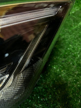 Load image into Gallery viewer, Frontscheinwerfer Hyundai Tucson 92102-D7700 LED Rechts Scheinwerfer Headlight SCH5428130182sj