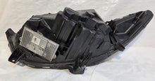 Laden Sie das Bild in den Galerie-Viewer, Frontscheinwerfer Ford Mondeo ES73-13D154-AH Rechts Scheinwerfer Headlight SCH5429126902dy