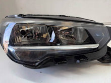 Laden Sie das Bild in den Galerie-Viewer, Frontscheinwerfer Opel Corsa F 9829465380 Rechts Scheinwerfer Headlight SCH5433103058hr