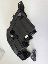 Laden Sie das Bild in den Galerie-Viewer, Frontscheinwerfer Opel Corsa F 9829465380 Rechts Scheinwerfer Headlight SCH5433103058hr