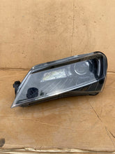 Load image into Gallery viewer, Frontscheinwerfer Skoda Superb III 3V1941015B Xenon Links Scheinwerfer Headlight SCH5436935915ff