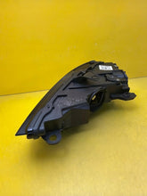 Laden Sie das Bild in den Galerie-Viewer, Frontscheinwerfer Audi A3 8V0941006H Xenon Rechts Scheinwerfer Headlight SCH5446726497ua