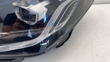Laden Sie das Bild in den Galerie-Viewer, Frontscheinwerfer BMW 2 Active Tourer U06 5A42247-08 Links Headlight SCH5449279287cx