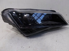 Load image into Gallery viewer, Frontscheinwerfer Skoda Superb III 3V1941016A Xenon Rechts Headlight SCH5449561663fc