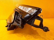 Laden Sie das Bild in den Galerie-Viewer, Frontscheinwerfer Skoda Kamiq 656941016B LED Rechts Scheinwerfer Headlight SCH5453635685zl