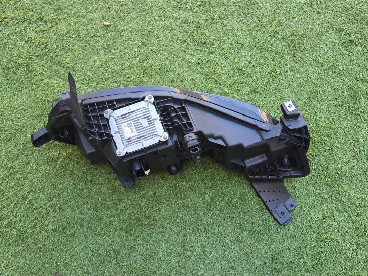 Frontscheinwerfer Renault Megane E-Tech 260606256R LED Links Headlight SCH5460253415mb