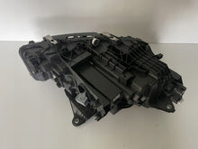 Laden Sie das Bild in den Galerie-Viewer, Frontscheinwerfer BMW 2 Active Tourer U06 5A42247 Links Scheinwerfer Headlight SCH5462645725ae