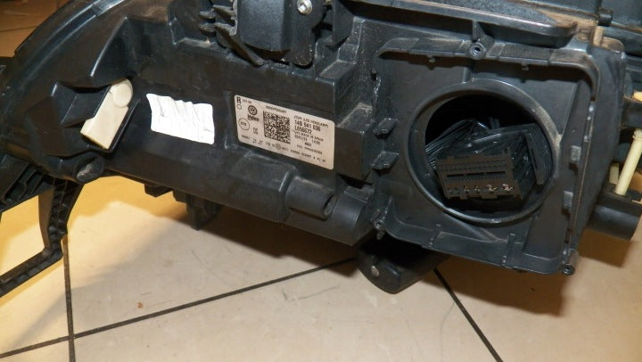 Frontscheinwerfer VW I 14B941036 Rechts Scheinwerfer Headlight SCH5462667638bo