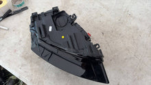 Load image into Gallery viewer, Frontscheinwerfer Audi Q5 8R0941043 Links Scheinwerfer Headlight SCH5463981600im