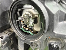 Laden Sie das Bild in den Galerie-Viewer, Frontscheinwerfer Kia Ceed 92102-1H 92101-1H Ein Satz Scheinwerfer Headlight SCH5465730229dl