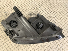 Laden Sie das Bild in den Galerie-Viewer, Frontscheinwerfer VW Tiguan 5NB941081A LED Links Scheinwerfer Headlight SCH5466268358nu