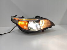 Laden Sie das Bild in den Galerie-Viewer, Frontscheinwerfer BMW 5 E60 E61 162396 15933200 158762 15876200159332 Rechts SCH5466818026tf
