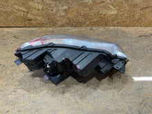 Laden Sie das Bild in den Galerie-Viewer, Frontscheinwerfer Suzuki Vitara I 100-7R016 S2506S070 Links Headlight SCH5468623985ja