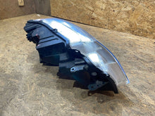 Laden Sie das Bild in den Galerie-Viewer, Frontscheinwerfer Suzuki Vitara I 100-7R016 S2506S070 Links Headlight SCH5468623985ja