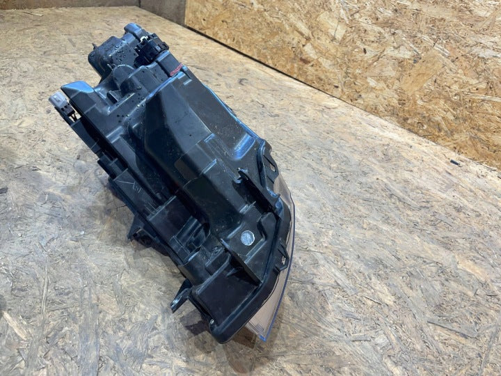 Frontscheinwerfer Suzuki Vitara I 100-7R016 S2506S070 Links Headlight SCH5468623985ja