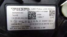 Load image into Gallery viewer, Frontscheinwerfer Volvo Xc60 II 32420440 LED Rechts Scheinwerfer Headlight SCH5472431829mv