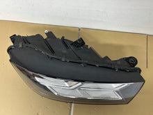 Laden Sie das Bild in den Galerie-Viewer, Frontscheinwerfer Audi Q5 80A941036 LED Rechts Scheinwerfer Headlight SCH5472479262br