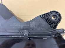Laden Sie das Bild in den Galerie-Viewer, Frontscheinwerfer Audi Q5 80A941036 LED Rechts Scheinwerfer Headlight SCH5472479262br