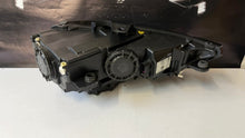 Laden Sie das Bild in den Galerie-Viewer, Frontscheinwerfer Audi A3 8V0941005 Links Scheinwerfer Headlight SCH5477691779ze