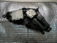 Laden Sie das Bild in den Galerie-Viewer, Frontscheinwerfer Audi A4 B9 8W0941773 8W0941774 LED Ein Satz Headlight SCH5483898421gv