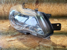 Laden Sie das Bild in den Galerie-Viewer, Frontscheinwerfer Subaru Xv VAY3181 Rechts Scheinwerfer Headlight SCH5485056935xe
