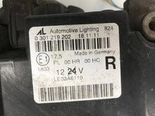 Laden Sie das Bild in den Galerie-Viewer, Frontscheinwerfer Audi A4 0301219202 Rechts Scheinwerfer Headlight SCH5490153373xd