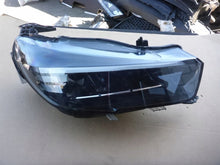 Laden Sie das Bild in den Galerie-Viewer, Frontscheinwerfer Opel Corsa F 354261827 LED Rechts Scheinwerfer Headlight SCH5495204641ch