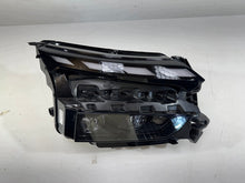 Laden Sie das Bild in den Galerie-Viewer, Frontscheinwerfer Skoda 5LB941036 LED Rechts Scheinwerfer Headlight SCH5503492221zq