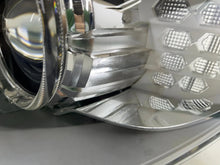 Laden Sie das Bild in den Galerie-Viewer, Frontscheinwerfer BMW 5 F11 F10 7203245 Xenon Links Scheinwerfer Headlight SCH5504446587rt