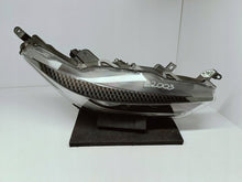 Laden Sie das Bild in den Galerie-Viewer, Frontscheinwerfer Toyota 4 Yaris L2003 Rechts Scheinwerfer Headlight SCH5506002968hb