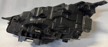 Laden Sie das Bild in den Galerie-Viewer, Frontscheinwerfer Ford Kuga LV4B-13E016-AL LED Rechts Scheinwerfer Headlight SCH5510773222ti