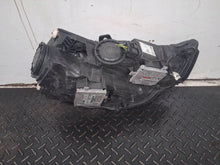 Laden Sie das Bild in den Galerie-Viewer, Frontscheinwerfer Audi A3 8V0941005A Links Scheinwerfer Headlight SCH5514841028bg