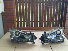 Load image into Gallery viewer, Frontscheinwerfer Mazda Cx30 BSP551040 Ein Satz Scheinwerfer Headlight SCH5515170186bw