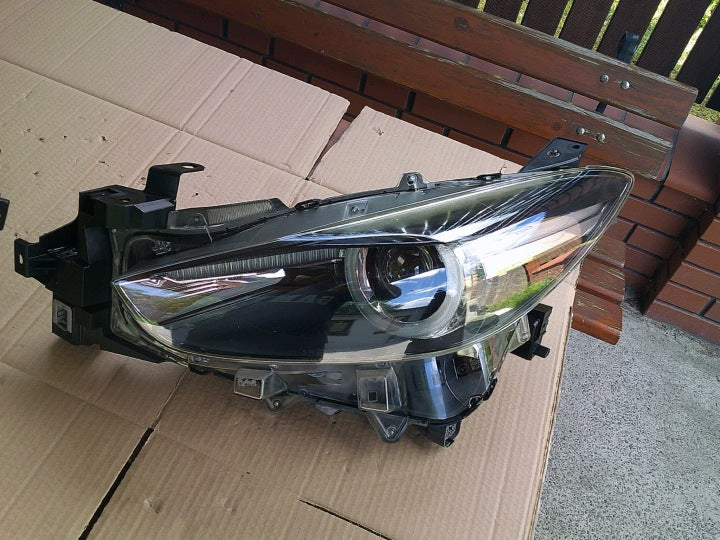Frontscheinwerfer Mazda Cx30 BSP551040 Ein Satz Scheinwerfer Headlight SCH5515170186bw