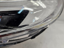 Laden Sie das Bild in den Galerie-Viewer, Frontscheinwerfer Volvo V40 31677022 LED Links Scheinwerfer Headlight SCH5523210396fx