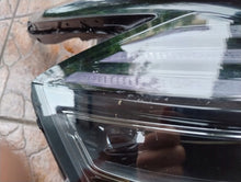 Laden Sie das Bild in den Galerie-Viewer, Frontscheinwerfer Kia Sportage V 92102R2150 Full LED Rechts Headlight SCH5528533711yz